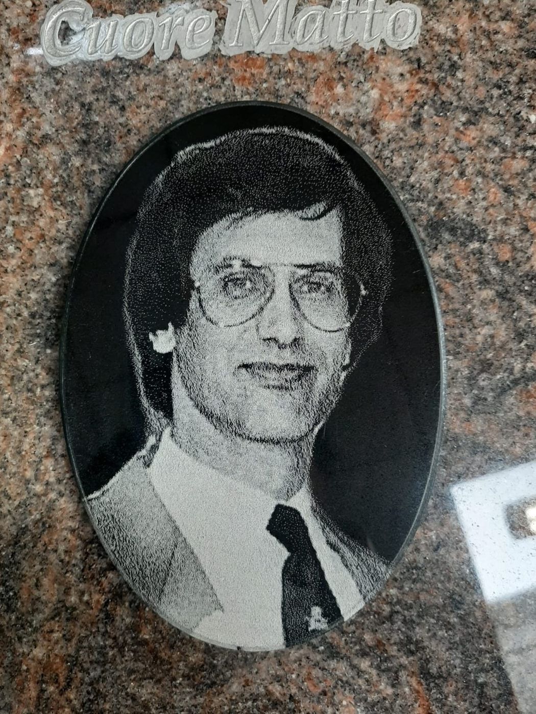 Steingravur von Milo Ritzbilder